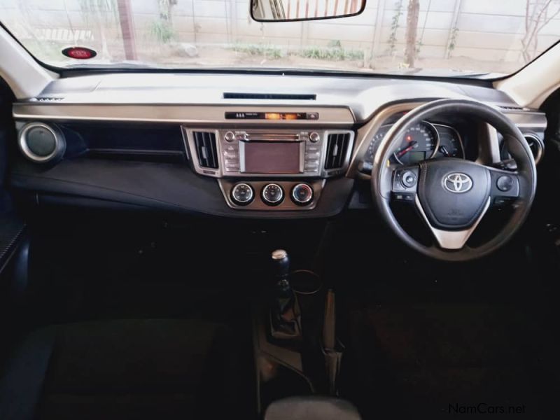 Toyota Rav4 2.0 GX 2WD (18P) in Namibia