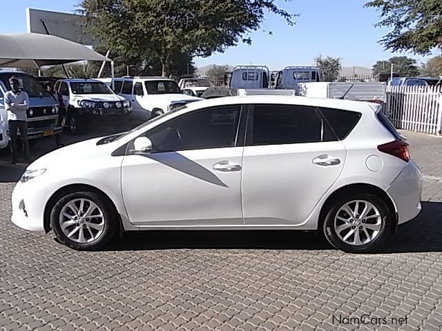 Toyota TOYOTA AURIS 1.6 XS in Namibia