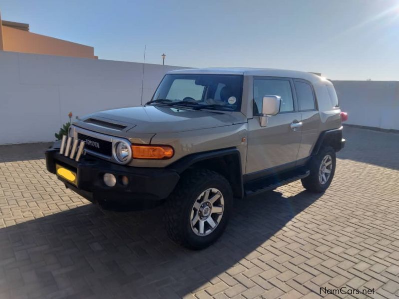 Toyota Toyota Land Cruiser FJ 4.0 V6 in Namibia