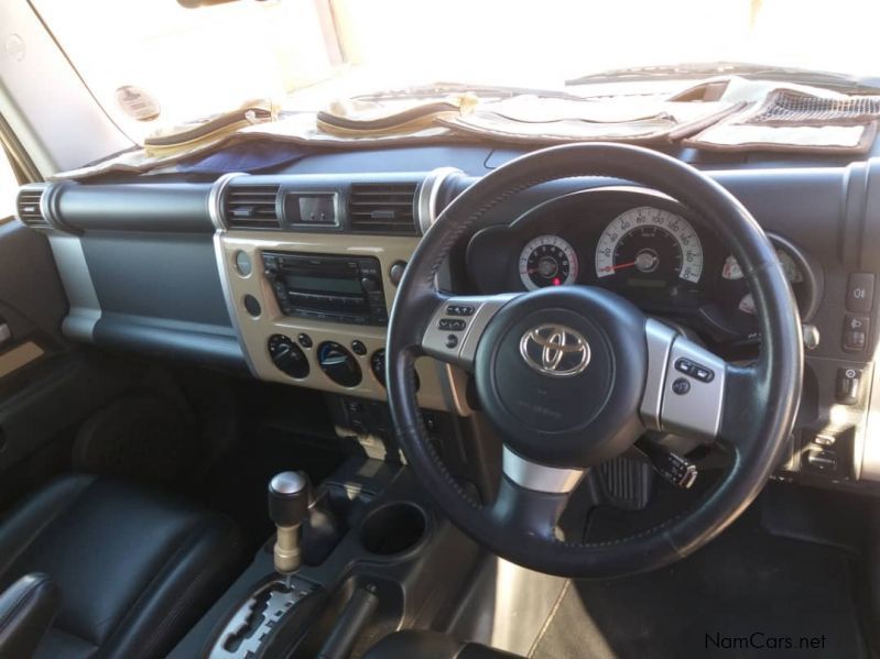 Toyota Toyota Land Cruiser FJ 4.0 V6 in Namibia