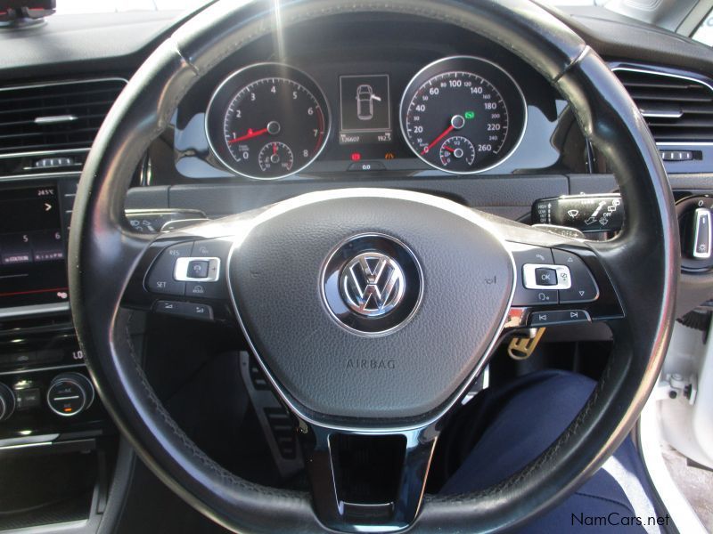 Volkswagen GOLF TSI  MILANO ED in Namibia