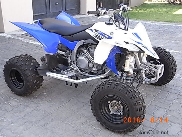 Yamaha YFZ450R in Namibia.