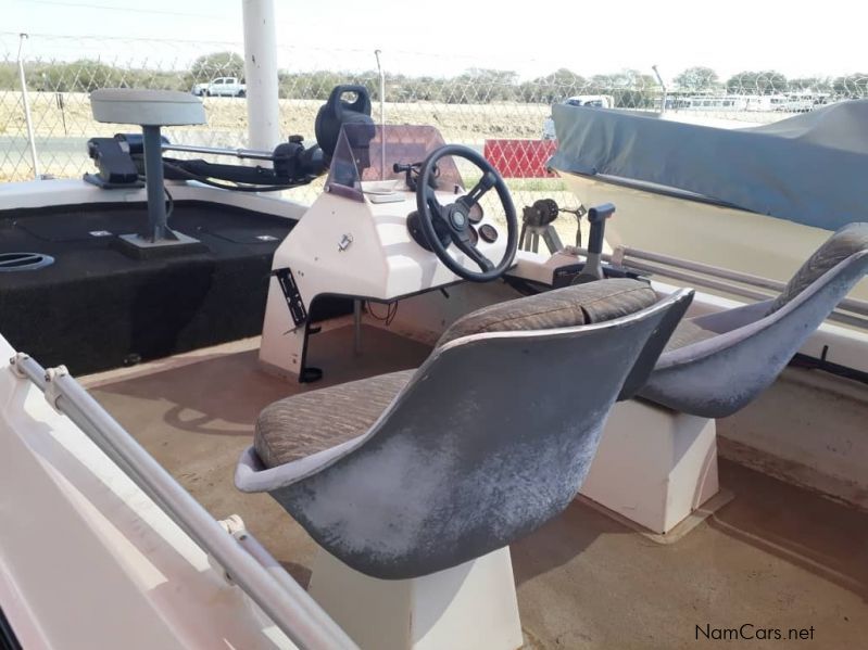  Bass Boat with 80Hp Yamaha and Trawling Motor in Namibia