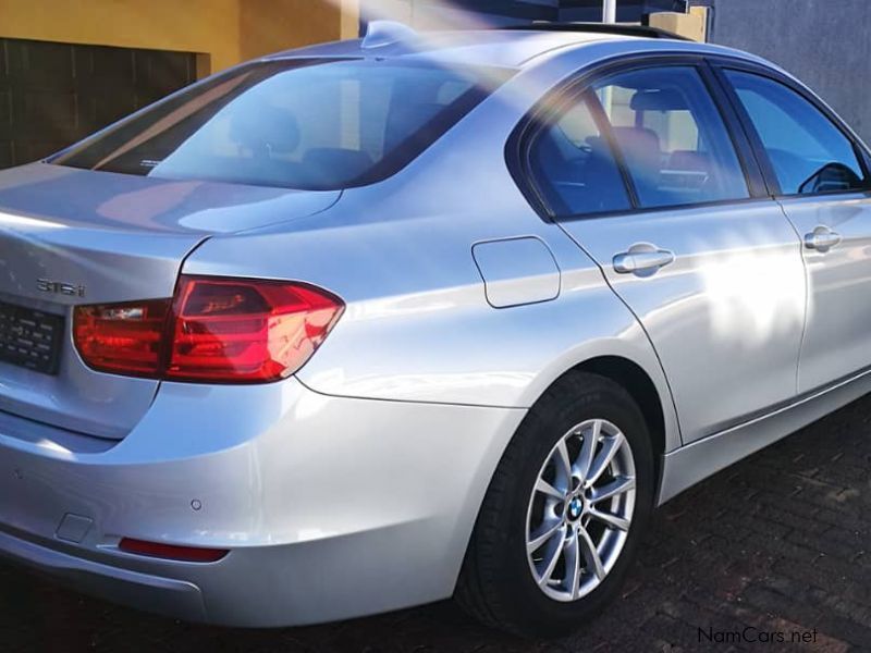 BMW 316i A/T (F30) in Namibia