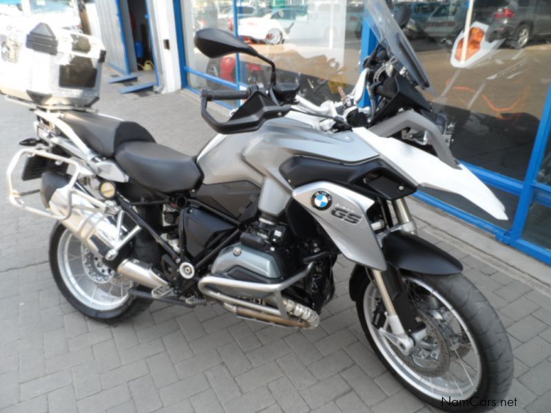 BMW R1200 GS in Namibia
