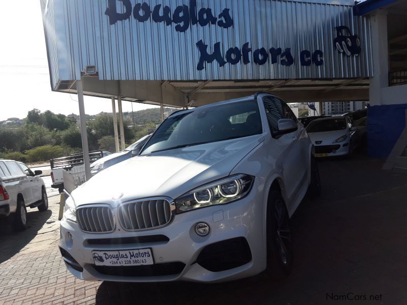 BMW X5 M50D in Namibia
