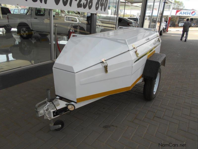 Camp Master Roadster 200 in Namibia