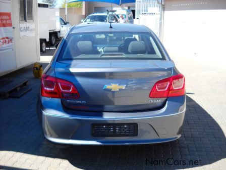 Chevrolet Cruze L 1.6l in Namibia