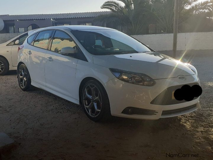 Ford Focus  ST 2.0 in Namibia