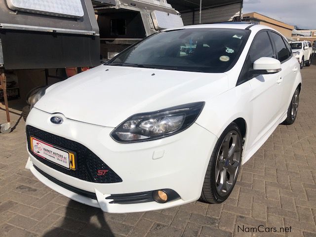 Ford Focus 2.0 GTDi ST in Namibia