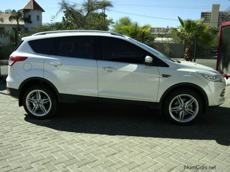 Ford Kuga 2.0 titanium Powershift AWD in Namibia