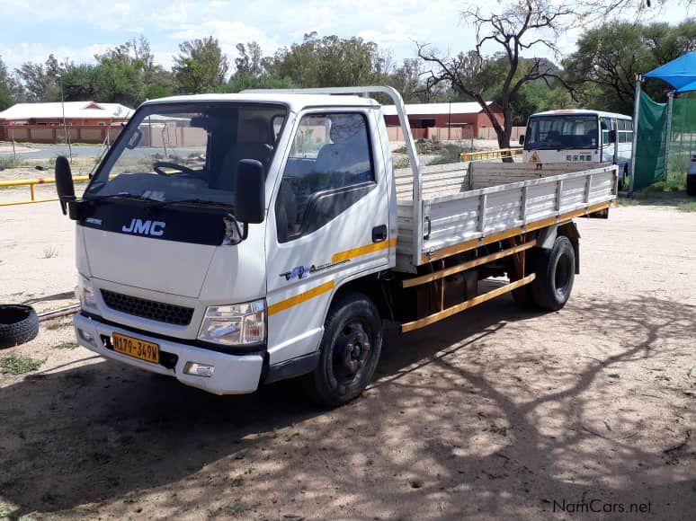 Used GMC Carrying 2.8 Direct injection diesel, 4 ton 2015 Carrying 2.