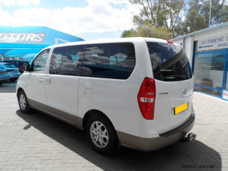 Hyundai H1 2.4 GLS CVVT Wagon 9 Seater in Namibia