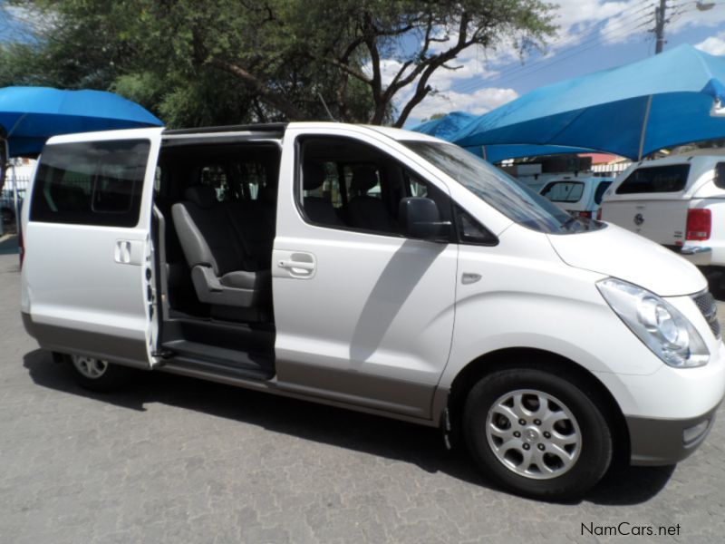 Hyundai H1 2.4 GLS CVVT Wagon 9 Seater in Namibia