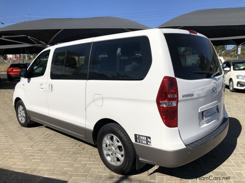 Hyundai H1 2.5 Diesel Auto in Namibia