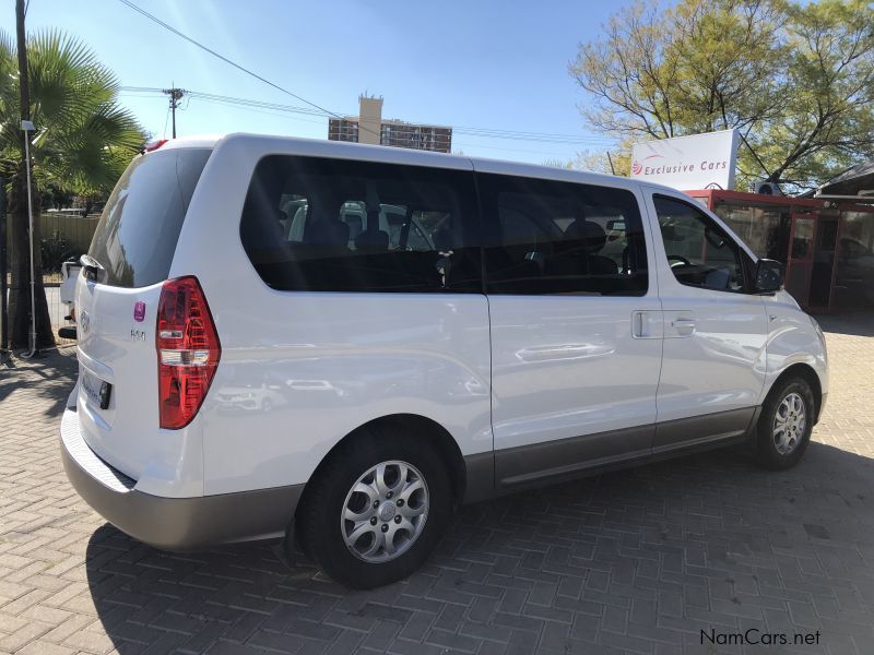 Hyundai H1 2.5 Diesel Auto in Namibia