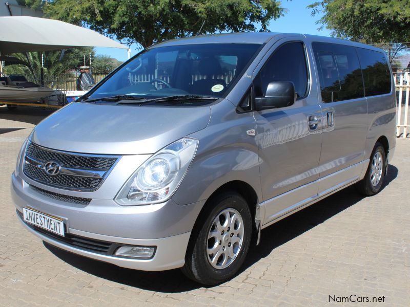 Hyundai H1 2.5 TDI auto 2x4 in Namibia