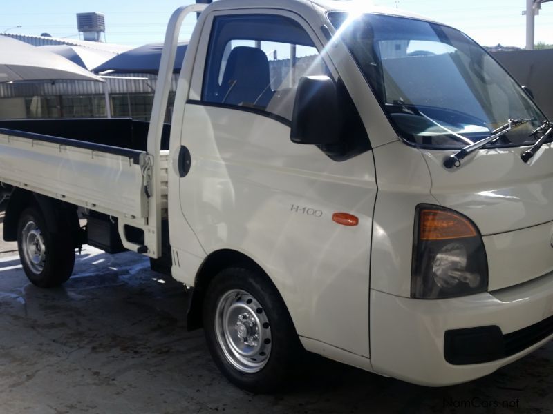 Hyundai H100 2.6 Tdi SC in Namibia