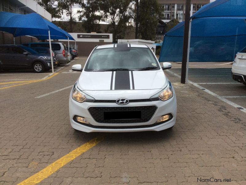 Hyundai i20 1.4 Fluid manual in Namibia
