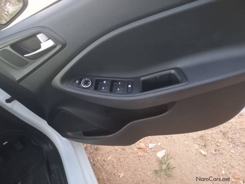 Hyundai i20 1.4 Fluid in Namibia