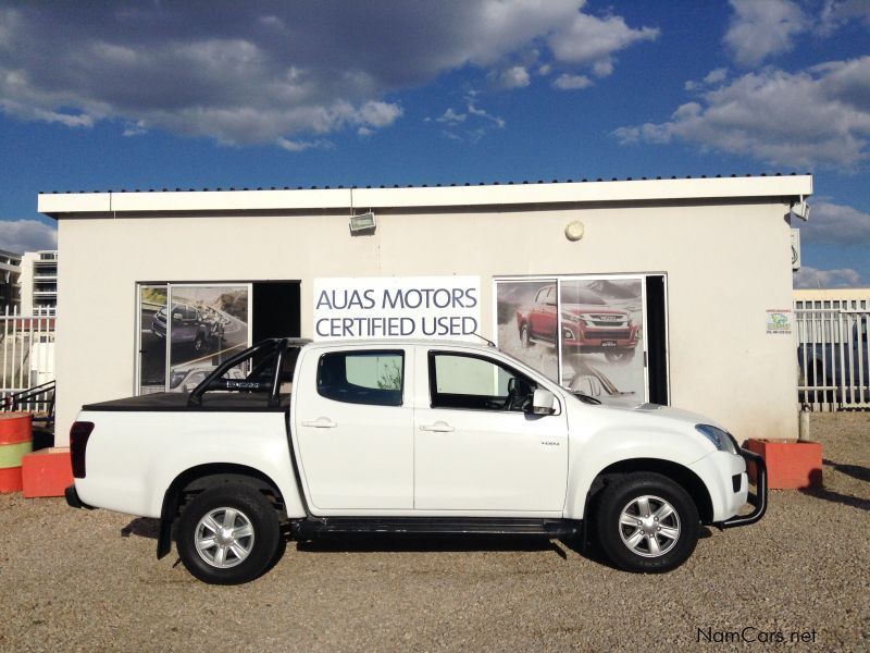 Isuzu KB 240 D/CAB 4x4 LE Petrol in Namibia