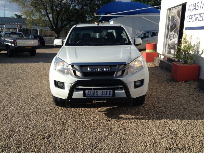 Isuzu KB 240 D/CAB 4x4 LE Petrol in Namibia