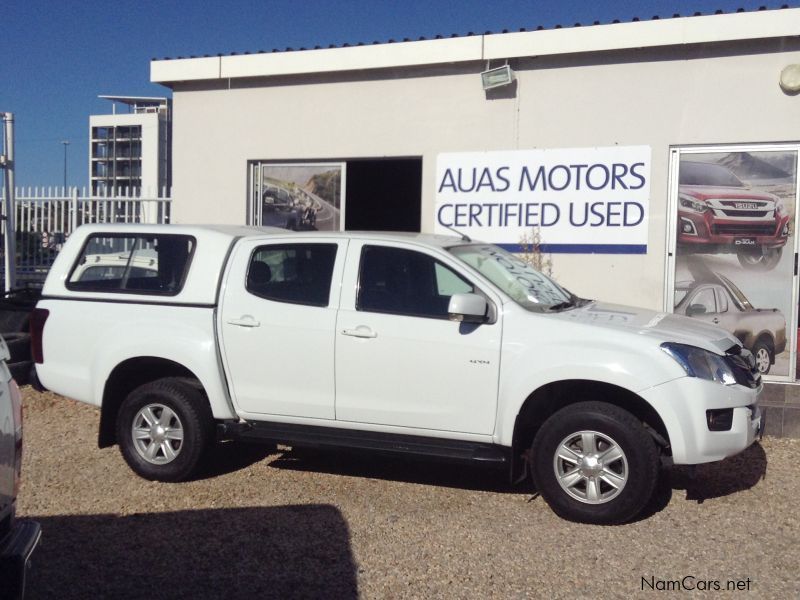 Isuzu KB 240 D/CAB 4x4 LE Petrol in Namibia