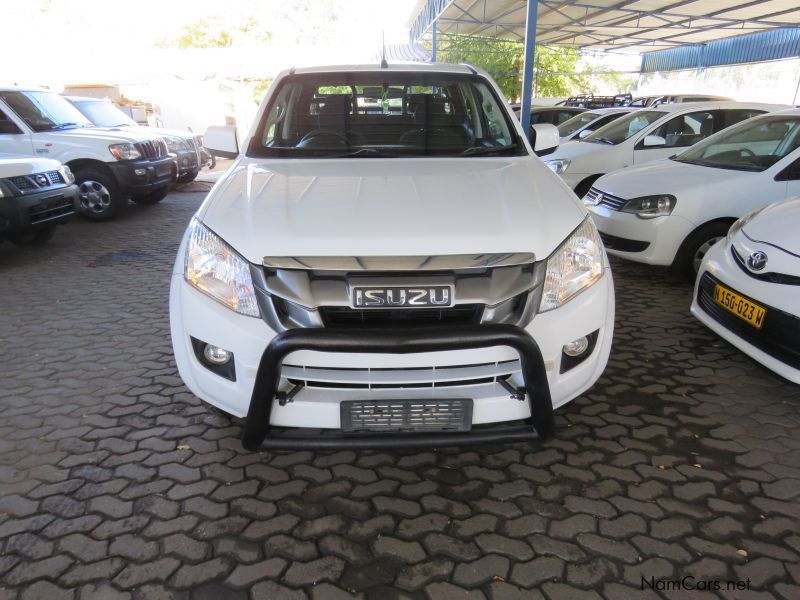 Isuzu KB 240 LE D/CAB 4X4 in Namibia