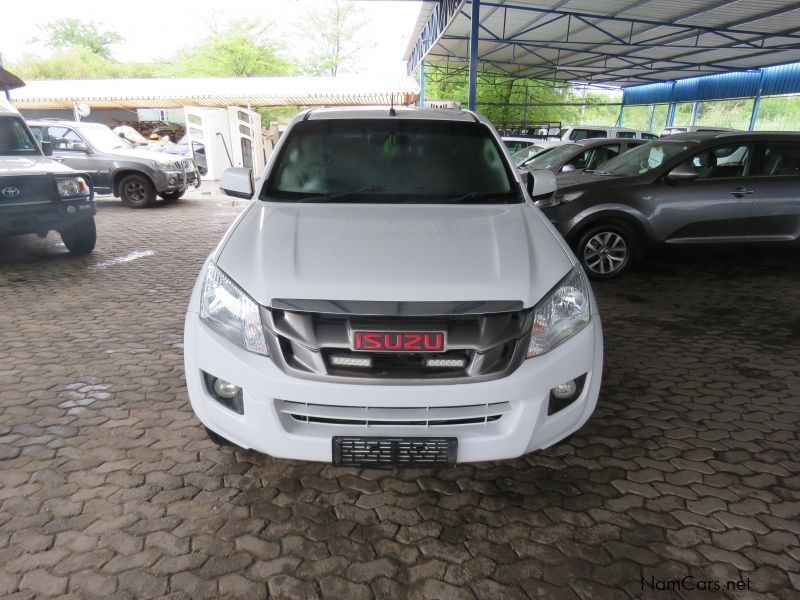 Isuzu KB 250 D-TEQ LE  EX CAB in Namibia