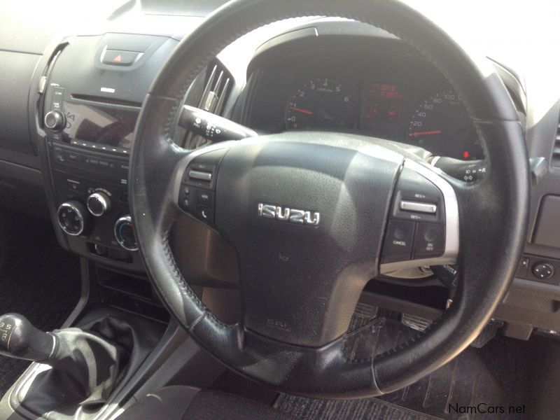 Isuzu KB 250 HO D/CAB 4x2 LE in Namibia