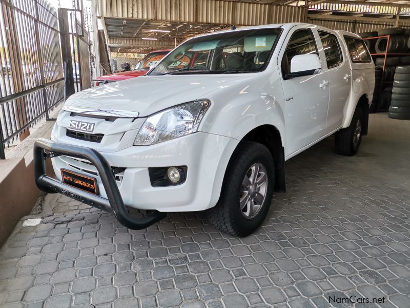 Isuzu KB 250 LE D-TEQ D/C 4X4 in Namibia