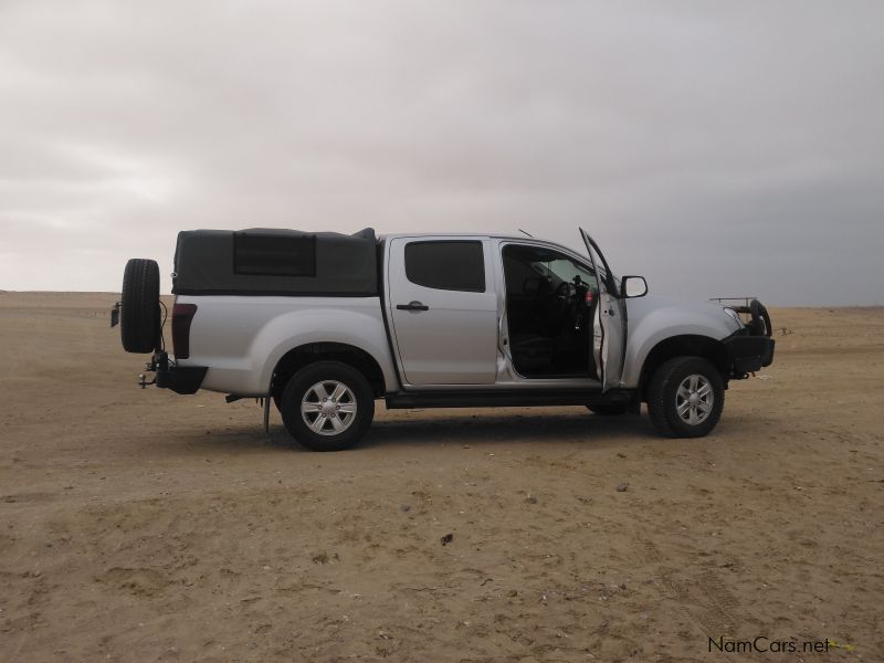 Isuzu KB 250 in Namibia