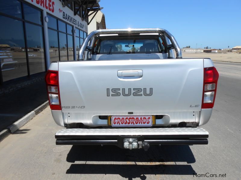 Isuzu KB240 LE D/C 4x4 in Namibia