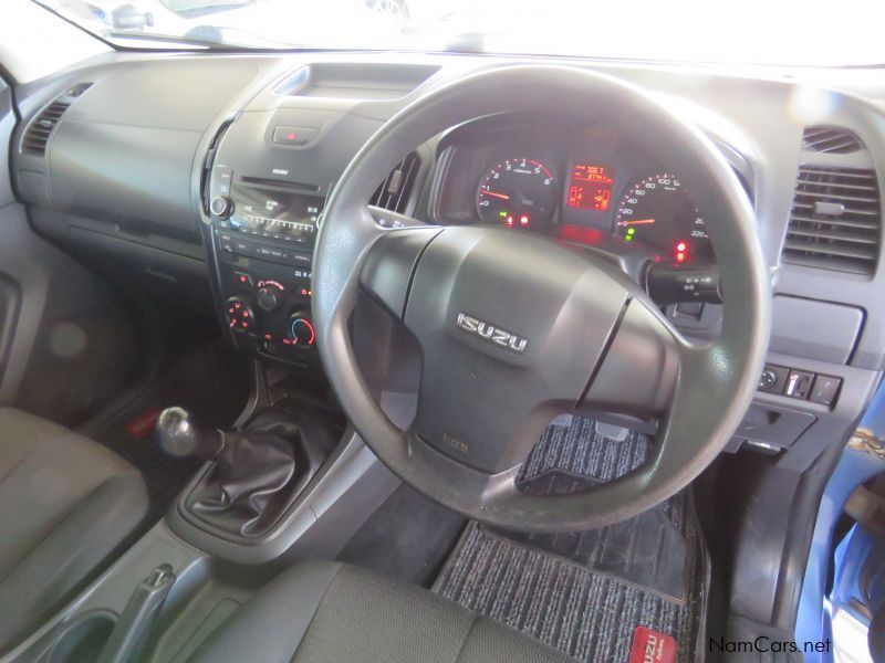 Isuzu KB250 D-TEQ LE D/CAB 4X2 in Namibia