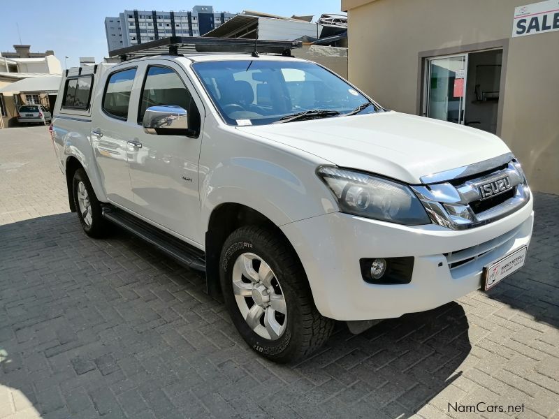 Isuzu KB300 D-TEQ LX 4X4 in Namibia