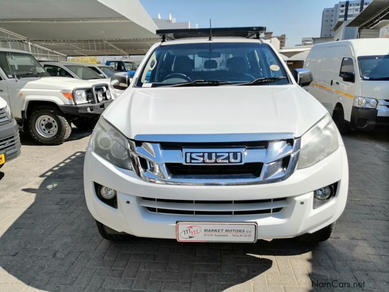 Isuzu KB300 D-TEQ LX 4X4 in Namibia