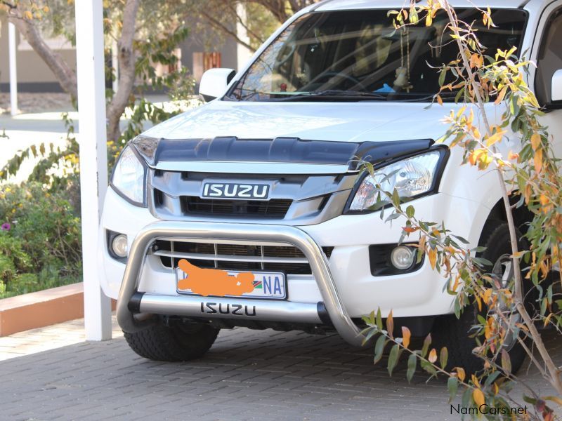 Isuzu Kb 240, petrol in Namibia