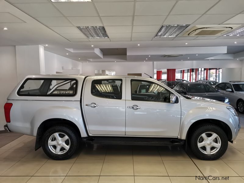 Isuzu Kb300 D-Teq LX 4x4 D/Cab Manual in Namibia