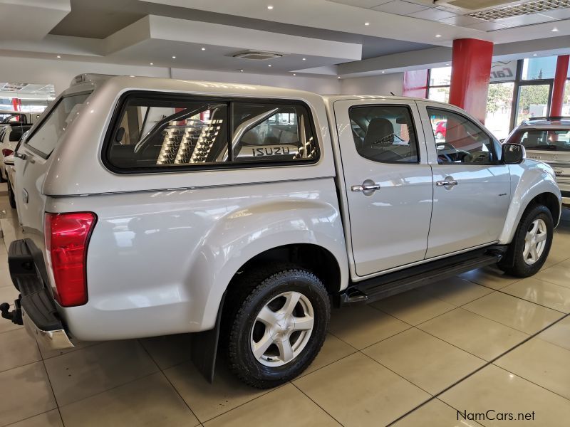 Isuzu Kb300 D-Teq LX 4x4 D/Cab Manual in Namibia