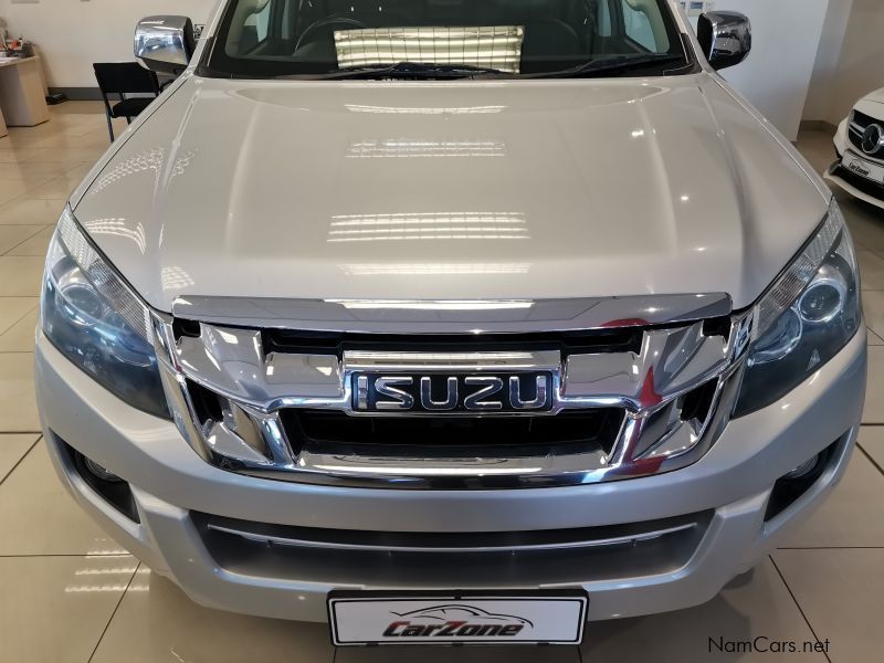 Isuzu Kb300 D-Teq LX 4x4 D/Cab Manual in Namibia