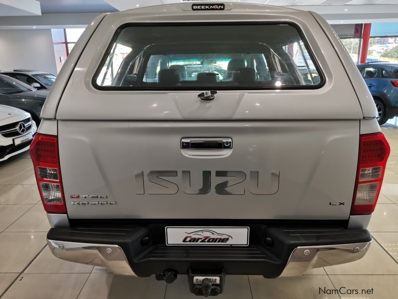 Isuzu Kb300 D-Teq LX 4x4 D/Cab Manual in Namibia