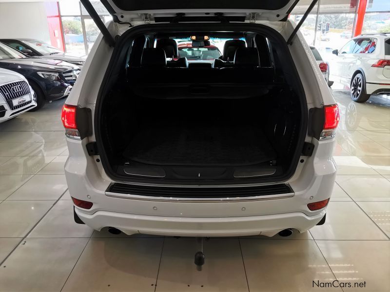 Jeep Grand Cherokee 3.0 CRD Overland in Namibia