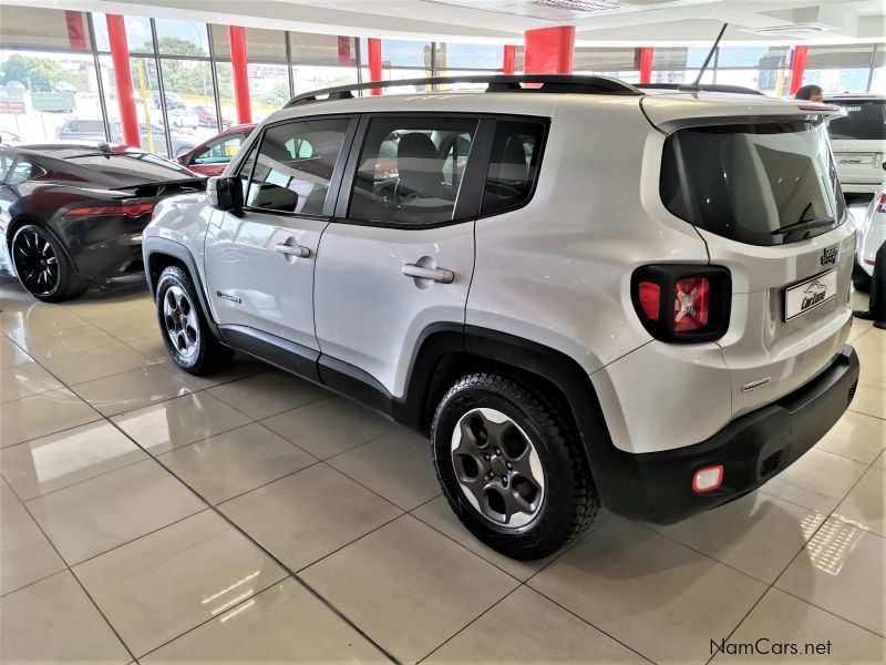 Jeep Renegade 1.6 E-Torq Longitude 81Kw in Namibia