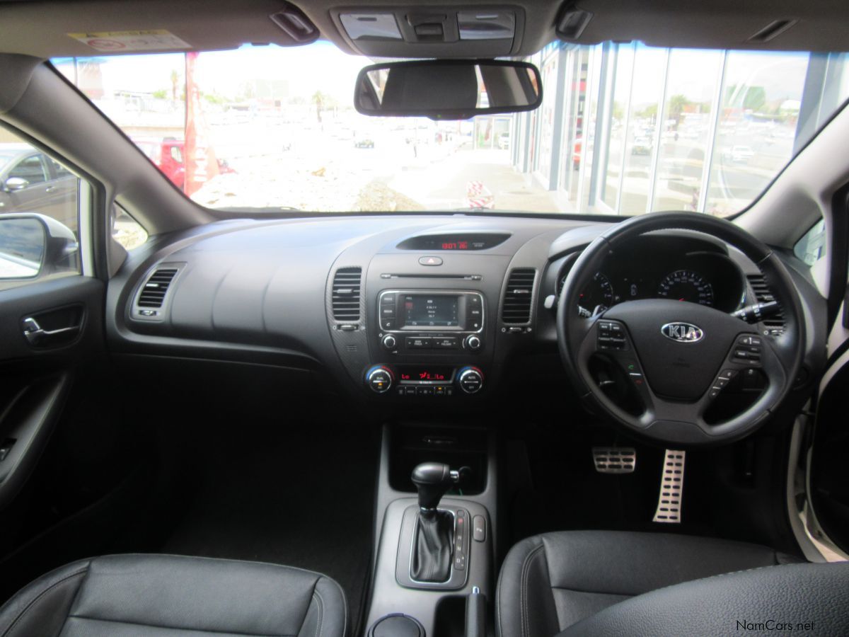 Kia Cerato 2.0 Sx A/t in Namibia