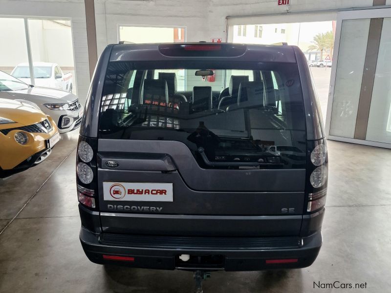 Land Rover Land Rover Discovery 4 3.0 V6  SE in Namibia