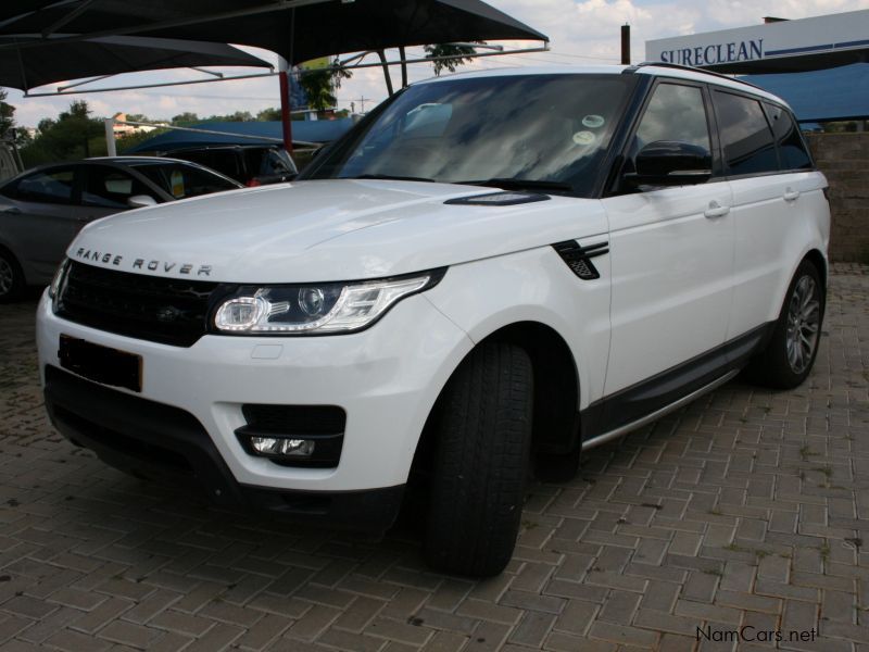 Land Rover Range Rover Sport 4.4 SDV8 HSE DYNAMIC in Namibia