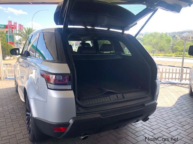 Land Rover Range Rover Sport 5.0 S/C HSE Dynamic in Namibia