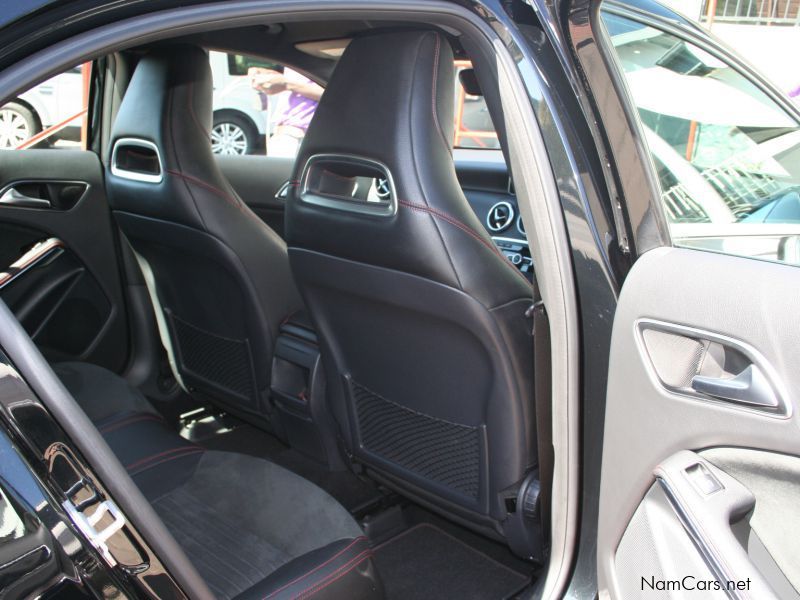 Mercedes-Benz A180 BE cdi a/t AMG Kit Interior in Namibia