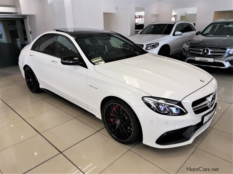 Mercedes-Benz C63 S AMG 375Kw in Namibia