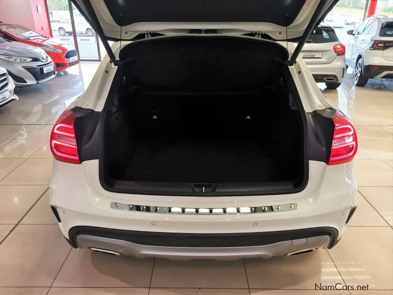 Mercedes-Benz GLA 200 BE AMG A/T 115Kw in Namibia